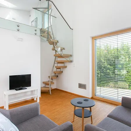 Contemporary Bolthole, Short Walk From City Canterbury Exterior photo