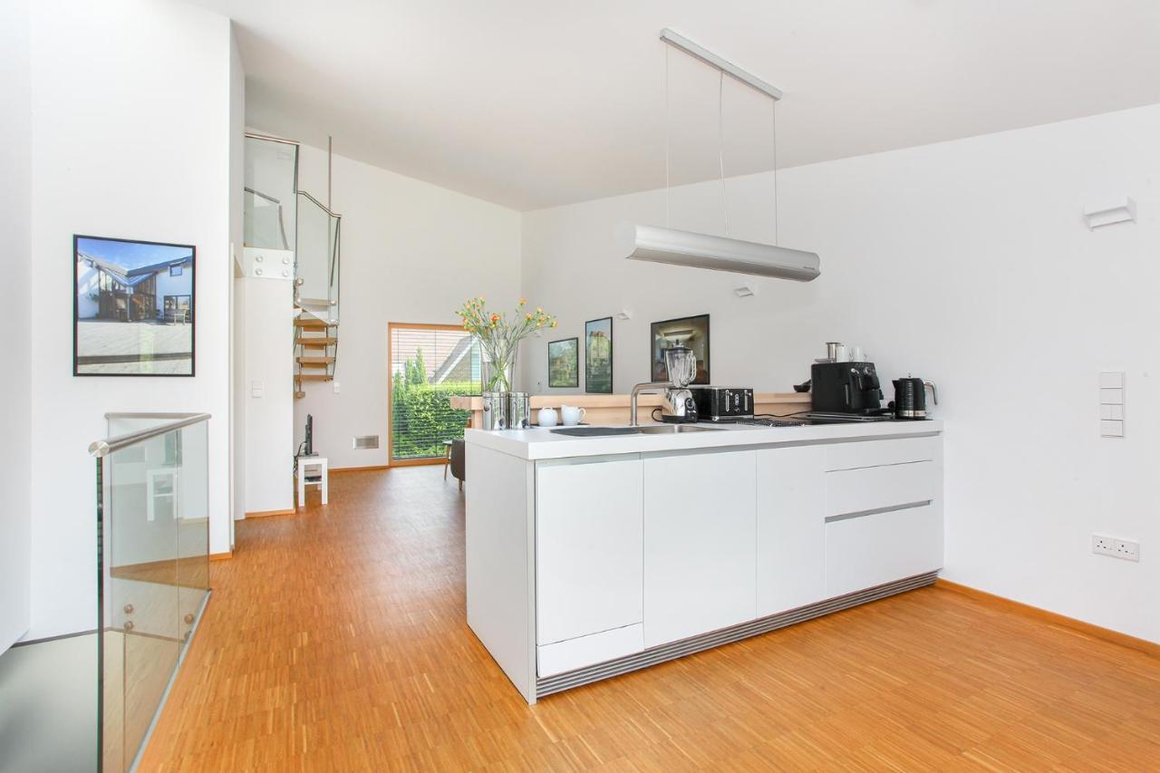 Contemporary Bolthole, Short Walk From Apartment Canterbury